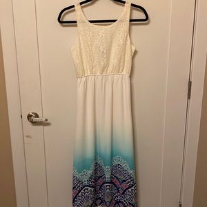 Paper doll white and blue ombré dress